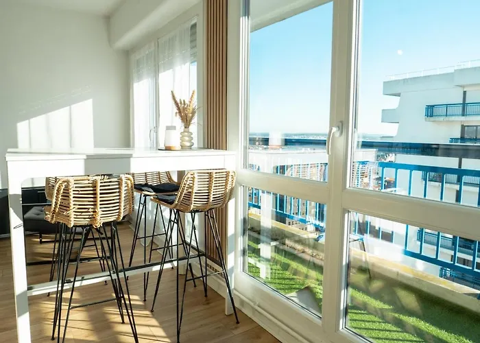 Centre Congres Et Parking Gratuit Апартаменты